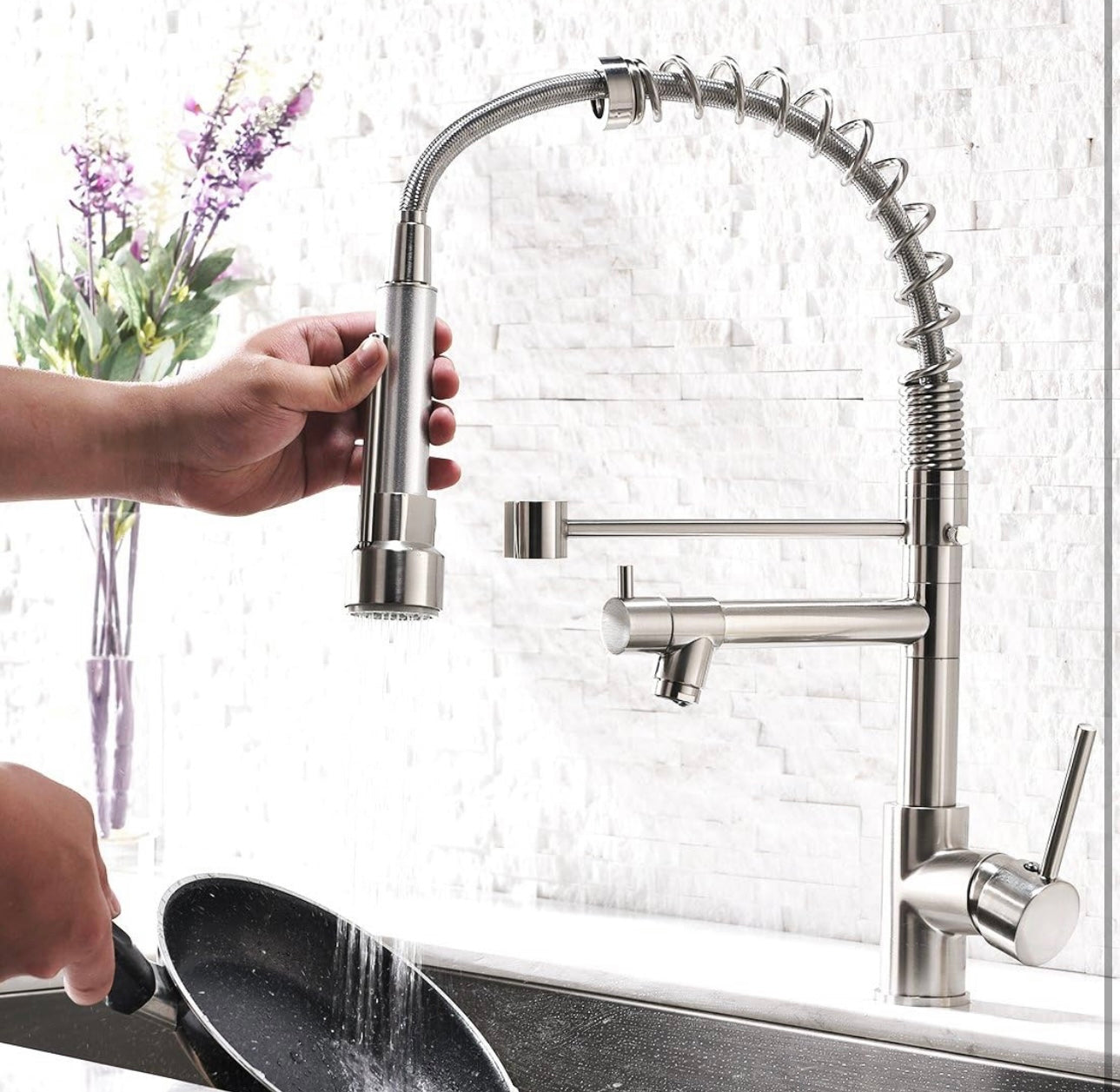 Contemporary Kitchen Sink Faucet,Single Handle Stainless Steel Kitchen Faucets with Pull Down Sprayer,Brushed Nickel