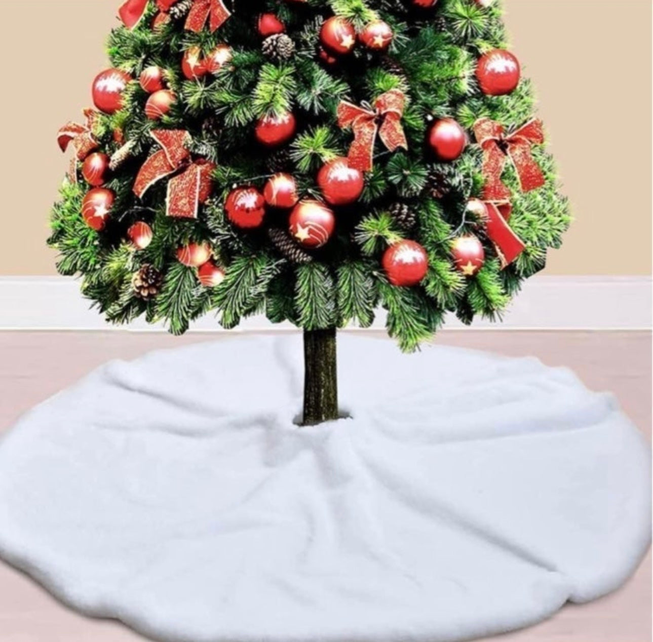 Christmas Tree Skirt 48 inch Large Snowy White Luxury Faux Fur Holiday Party