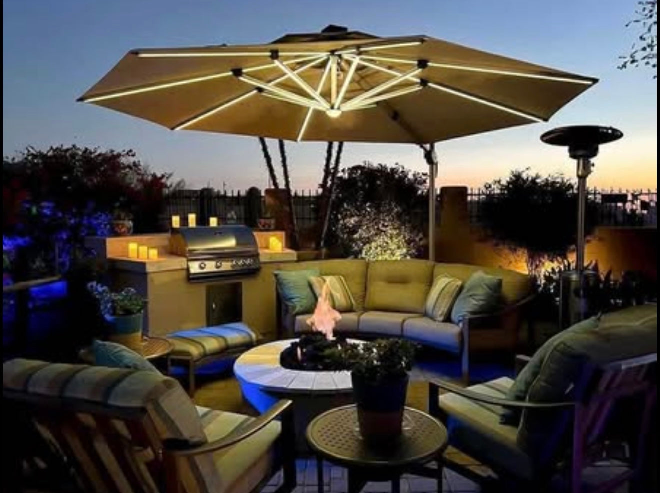 11’ Round Purple Leaf Outdoor Umbrella With Lights